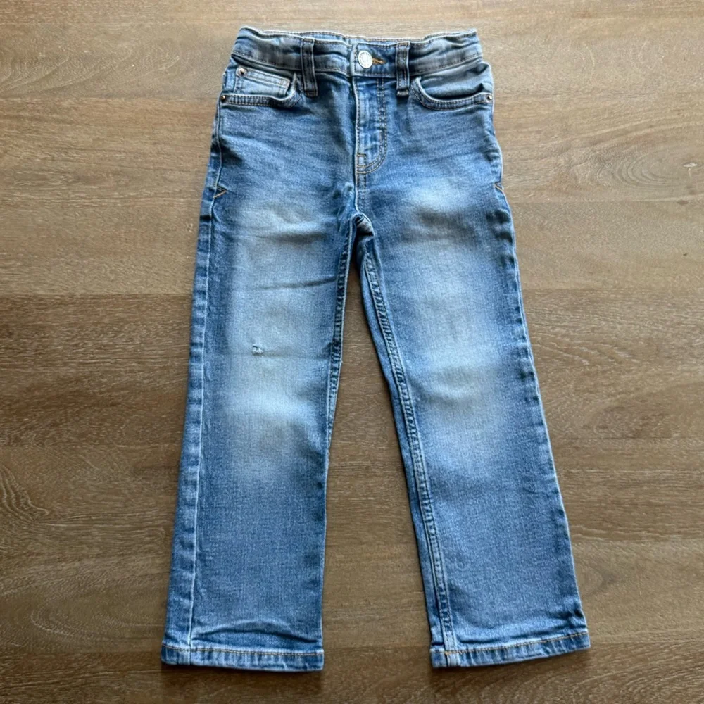 🐻 2/$25 • Old Navy/Cat & Jack | Light Blue & Medium Blue Jeans • Bundle of 2